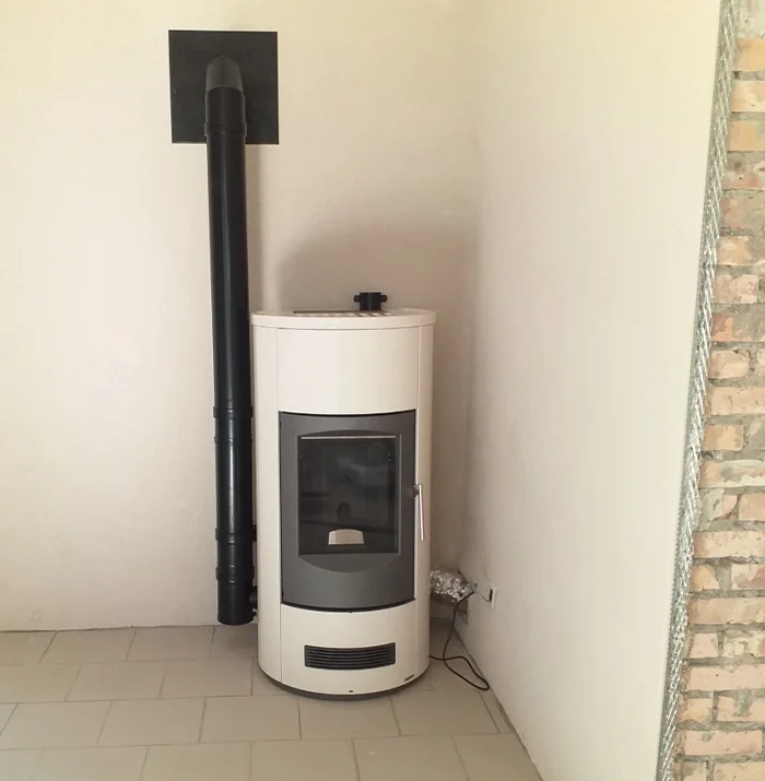 Installation d'un poêle à granulés par Style Confort à Saint Amand Montrond dans le 18